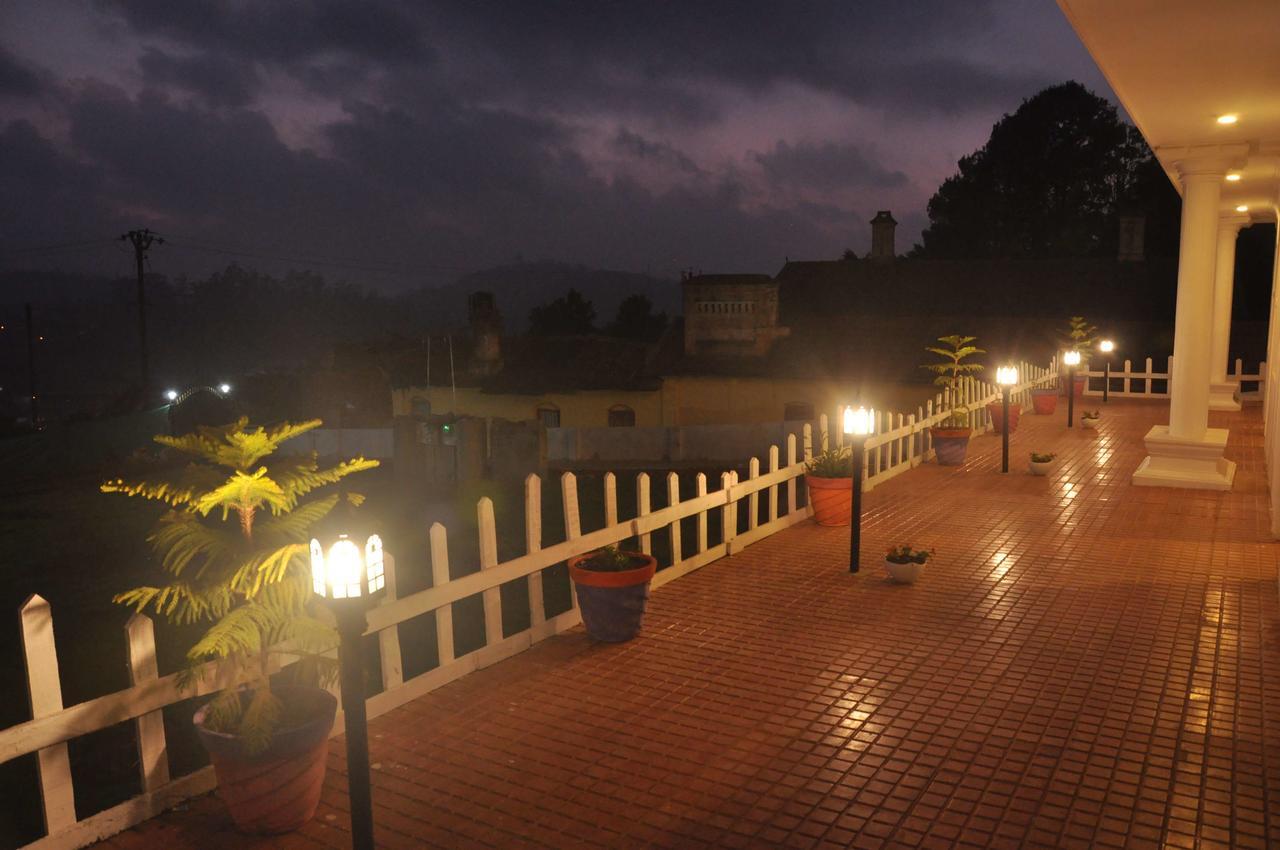 Drizzle Drop Inn Ooty Extérieur photo