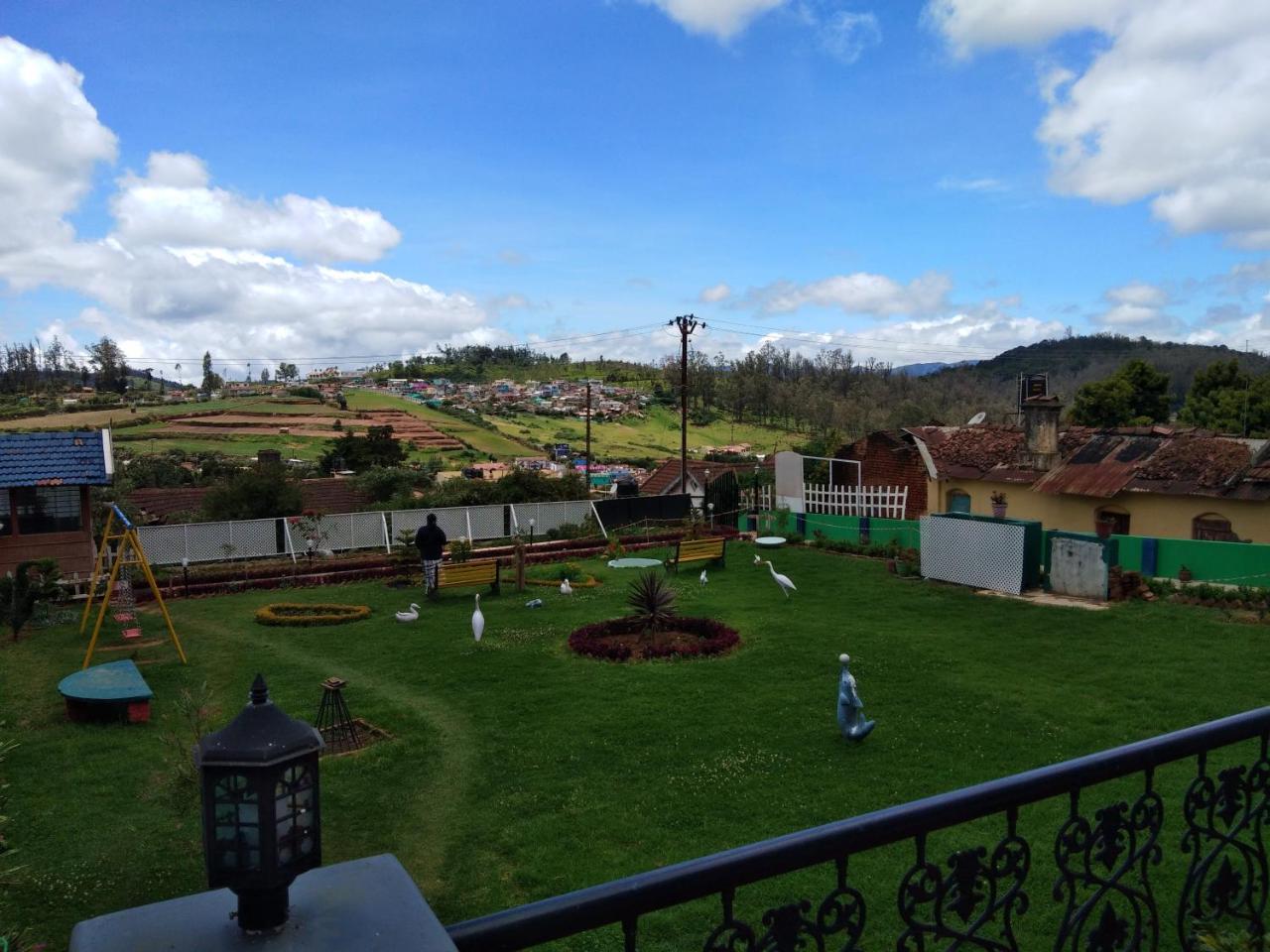 Drizzle Drop Inn Ooty Extérieur photo