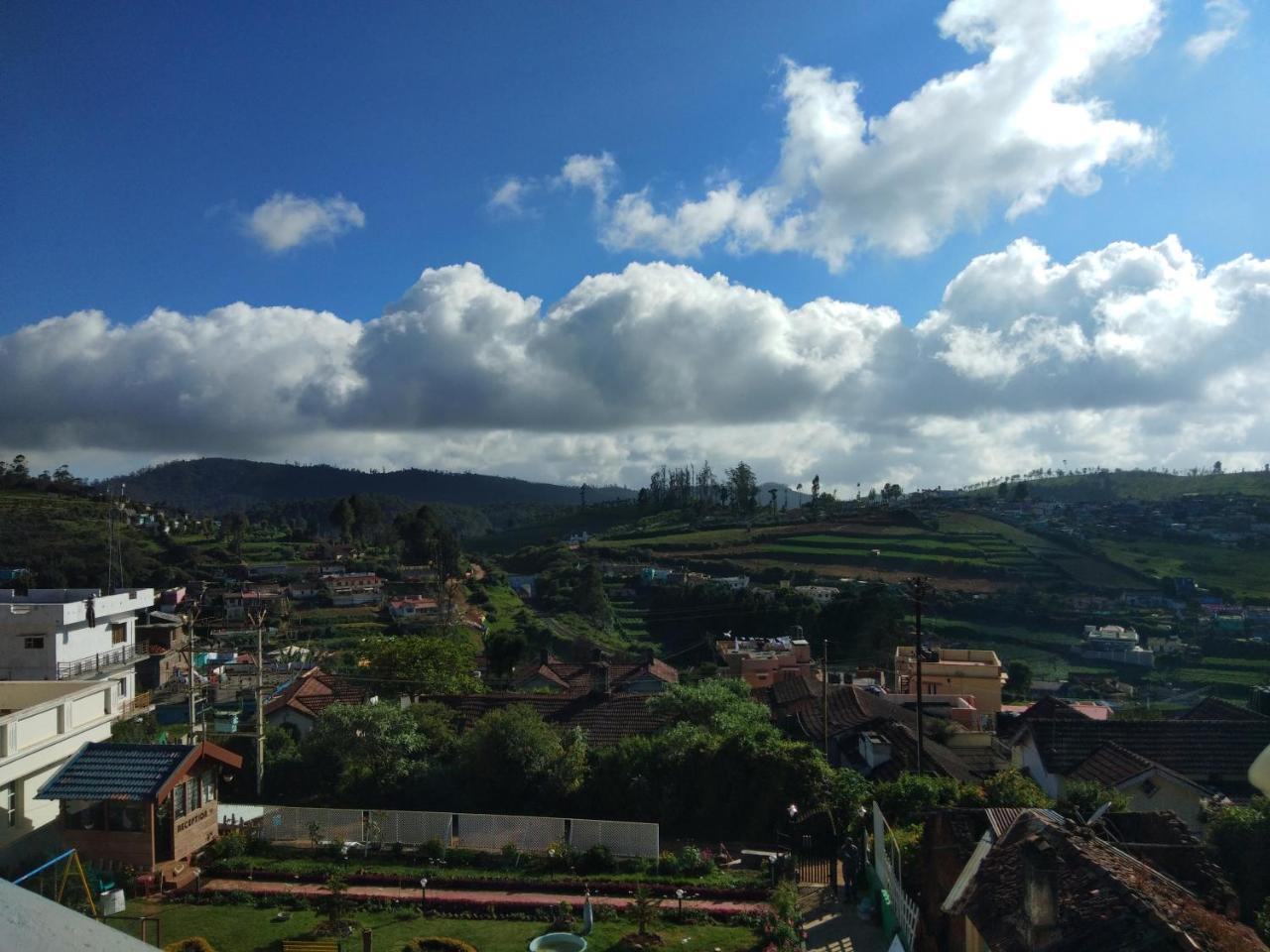 Drizzle Drop Inn Ooty Extérieur photo