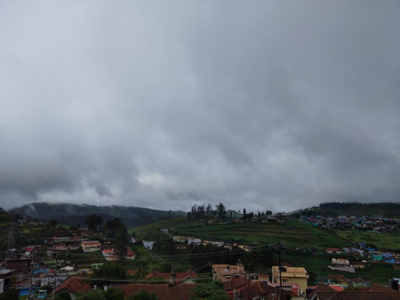 Drizzle Drop Inn Ooty Extérieur photo