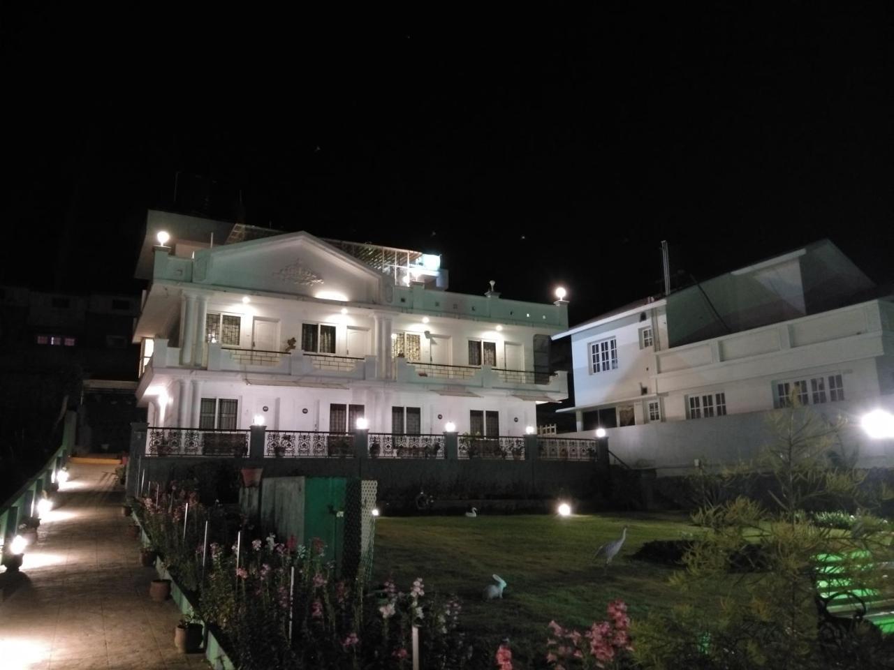 Drizzle Drop Inn Ooty Extérieur photo